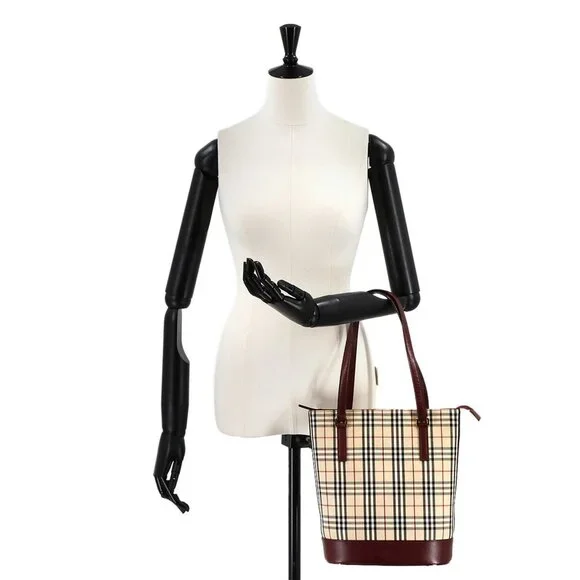 BURBERRY Beige Leather Tote Bag - Picture 9 of 9